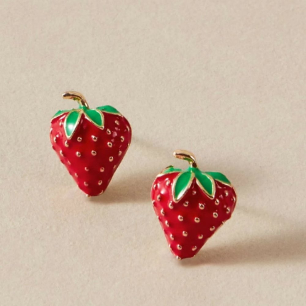 3/25 Strawberry Design Stud Earrings